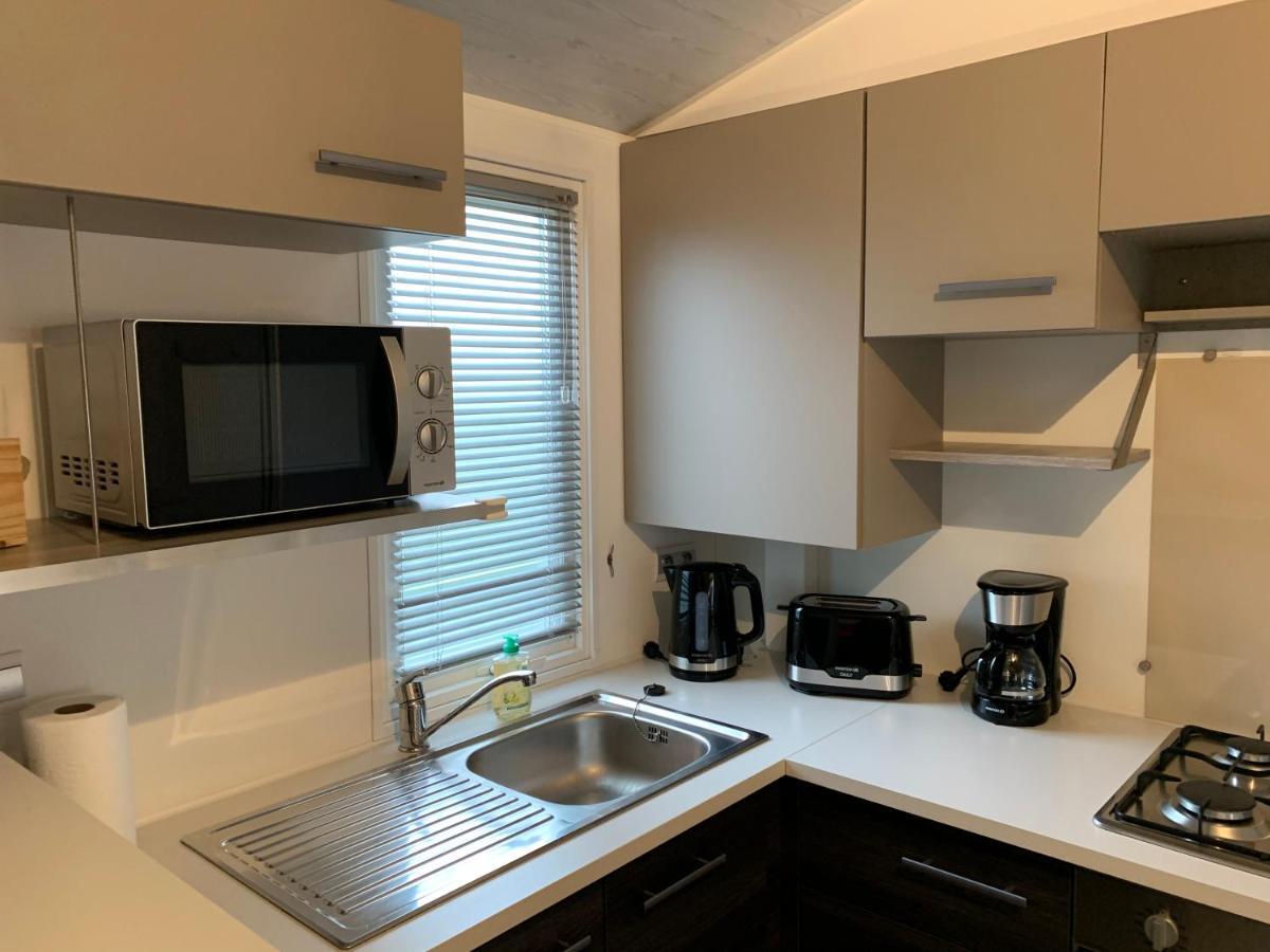 Mobilhome Vias Plage Dans Camping Ngoại thất bức ảnh