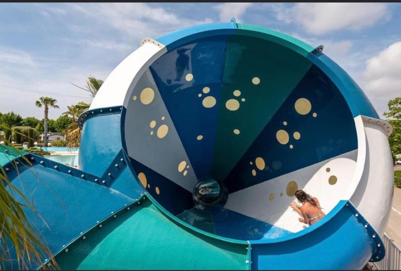 Mobilhome Vias Plage Dans Camping Ngoại thất bức ảnh