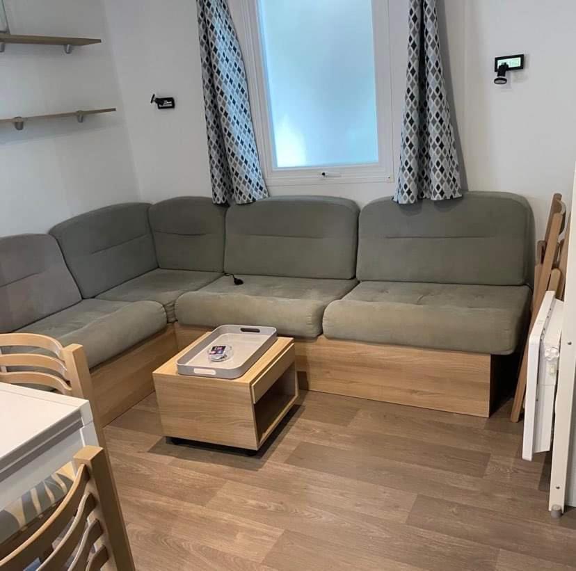 Mobilhome Vias Plage Dans Camping Ngoại thất bức ảnh