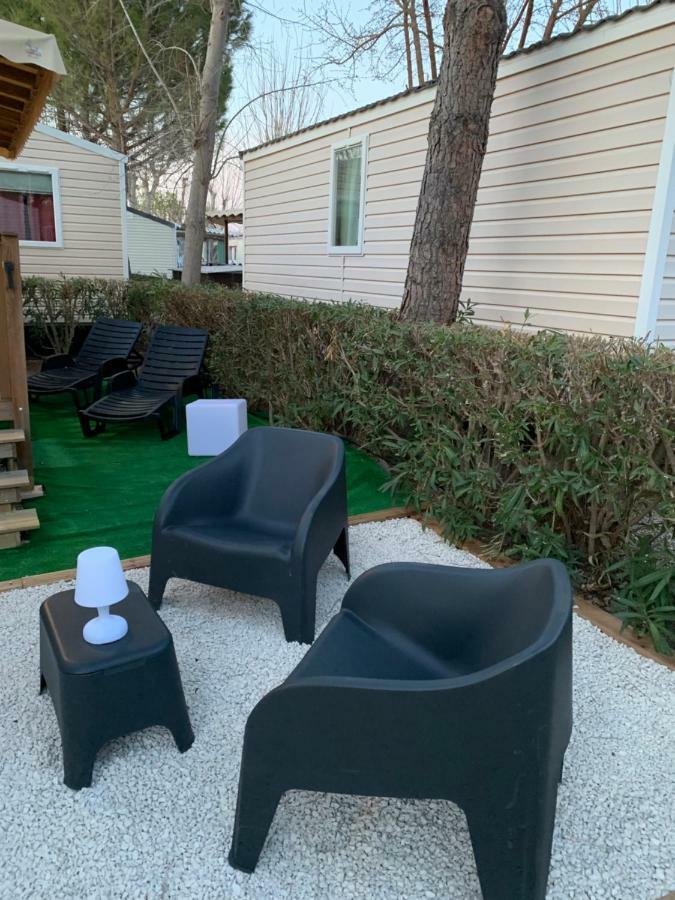Mobilhome Vias Plage Dans Camping Ngoại thất bức ảnh