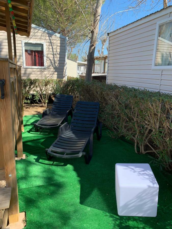Mobilhome Vias Plage Dans Camping Ngoại thất bức ảnh